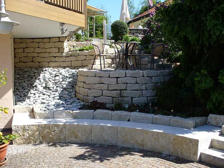 Gestaltung it Naturstein