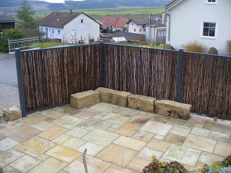 Sichtschutzwand aus Bambus